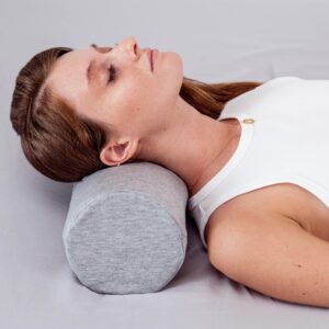 almohada cilíndrica cervical